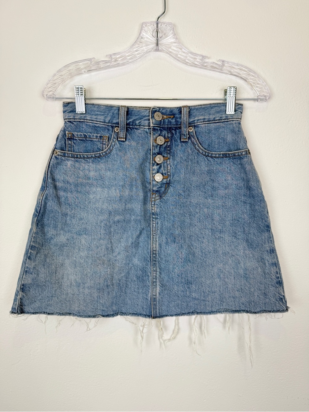 Uniqlo Size 0 Light Wash Denim Mini Skirt Button Front
